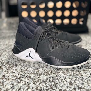 Jordan Boys Black and White Nike Jordan Flight Fresh Sneakers Shoes